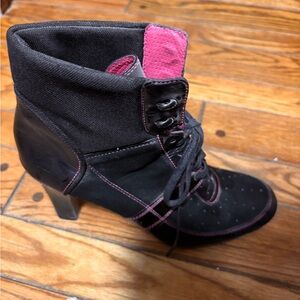 G Series Stunning Booties